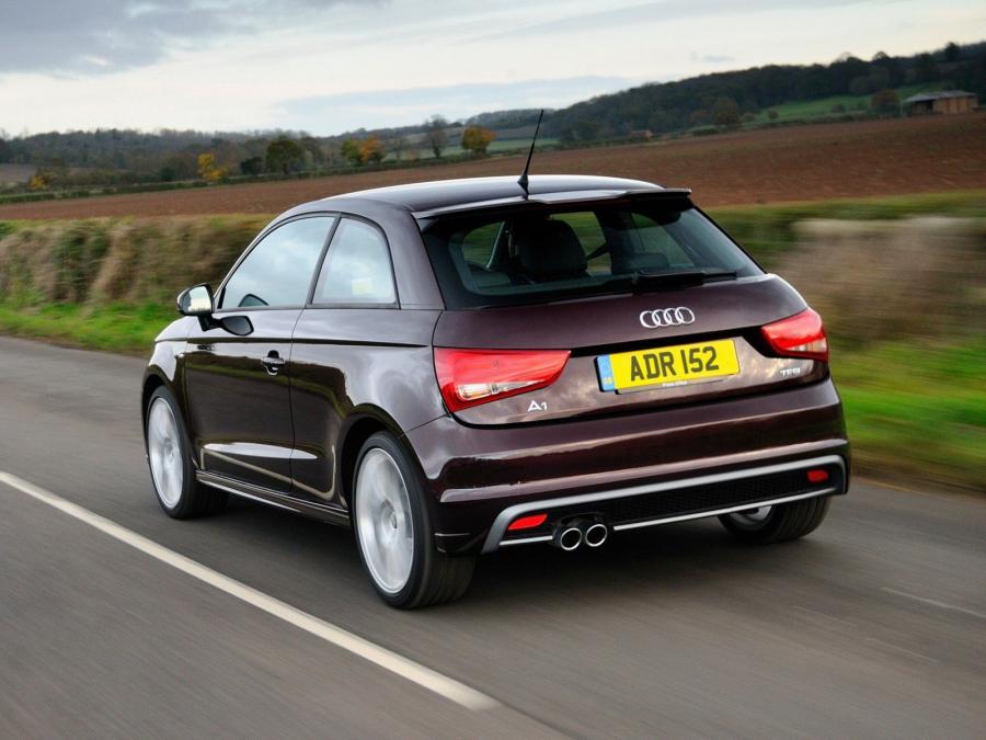  Audi A1 TFSI S-Line (8X) 2010 года  (UK) (фото 2 из 2)